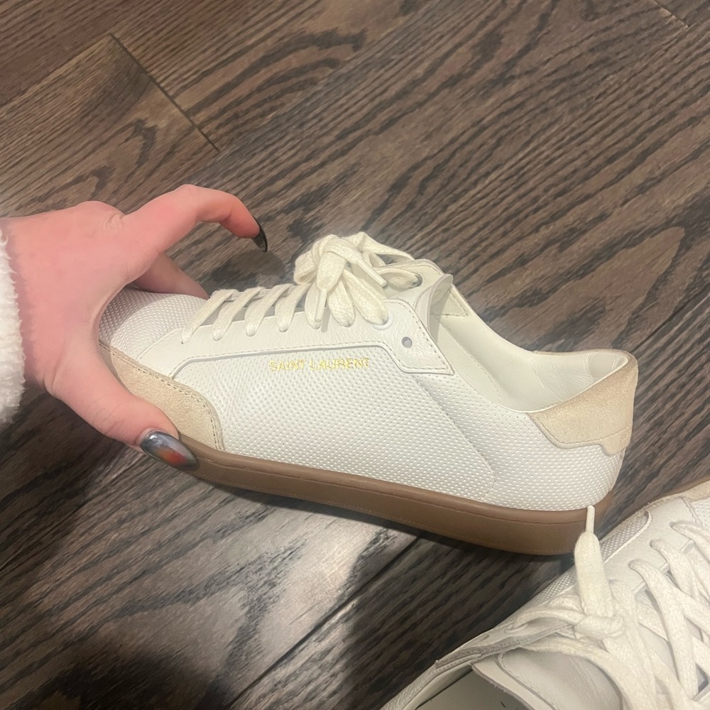 Saint Laurent court classic sneakers white and tan (open to offers) - Picture 5 of 5